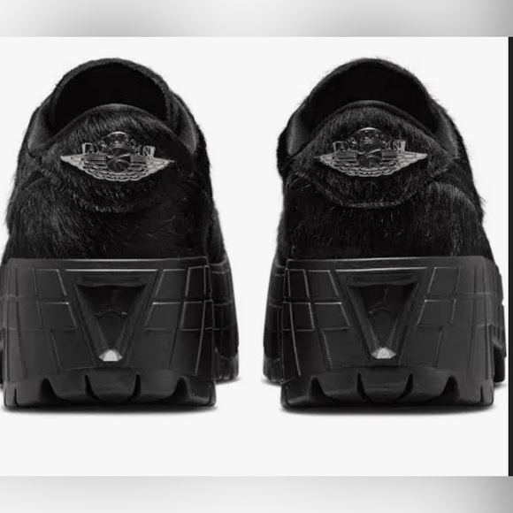 Nike Air Jordan 1 Low Brooklyn 'Black Pony' silver captoe platforms  size 9 new‎ - Picture 7 of 15